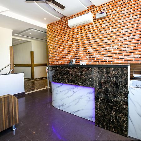 Hotel Woodcrest Zirakpur - Best Family Hotel By - A Unit Of Sidham Group Exterior photo